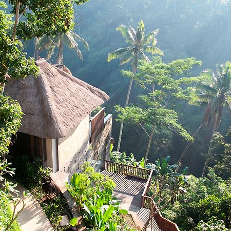 Tejaprana Resort&Spa - CHSE Certified Ubud Exterior foto A villa in Bali