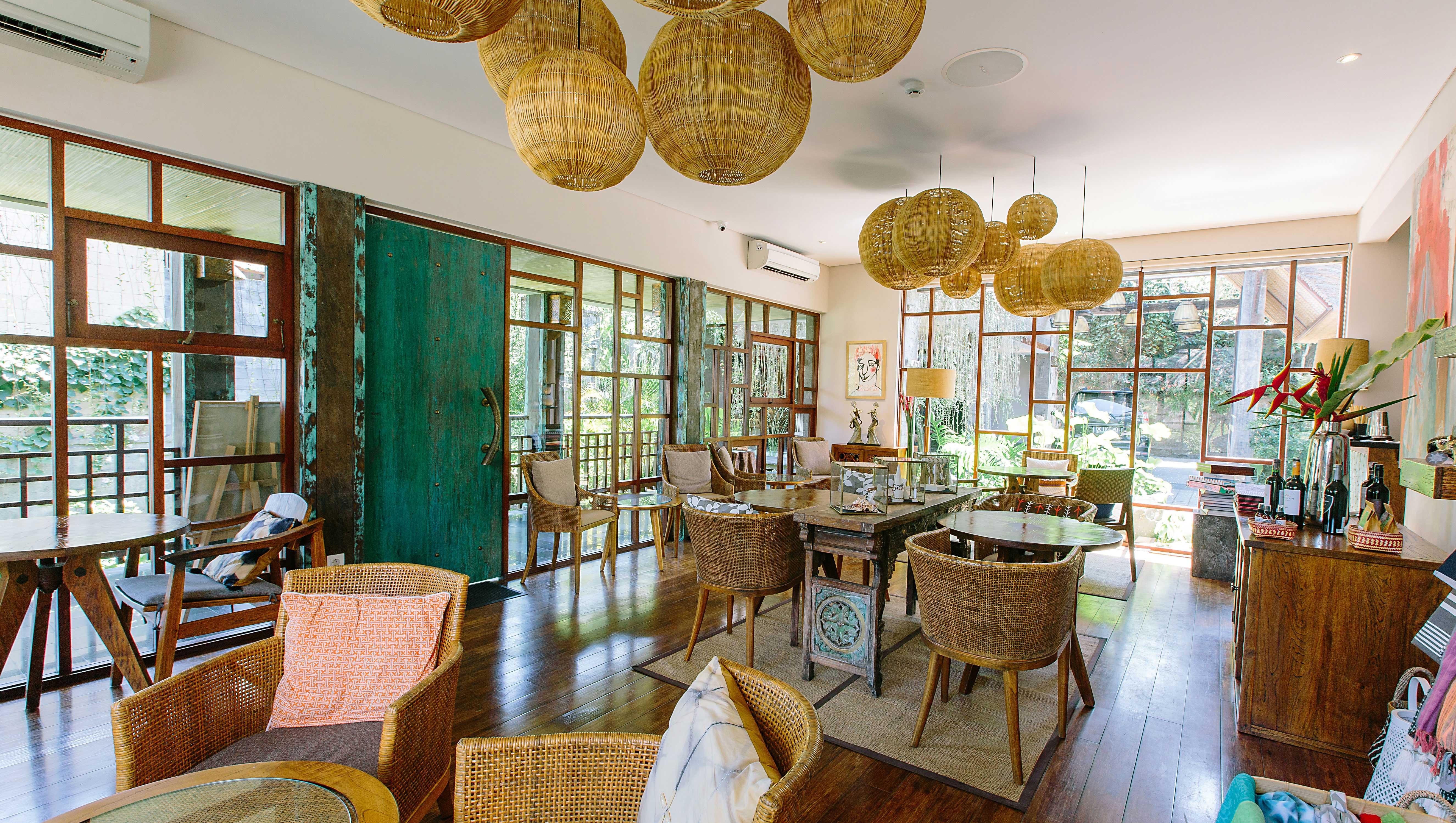 Tejaprana Resort&Spa - CHSE Certified Ubud Exterior foto The restaurant at the hotel