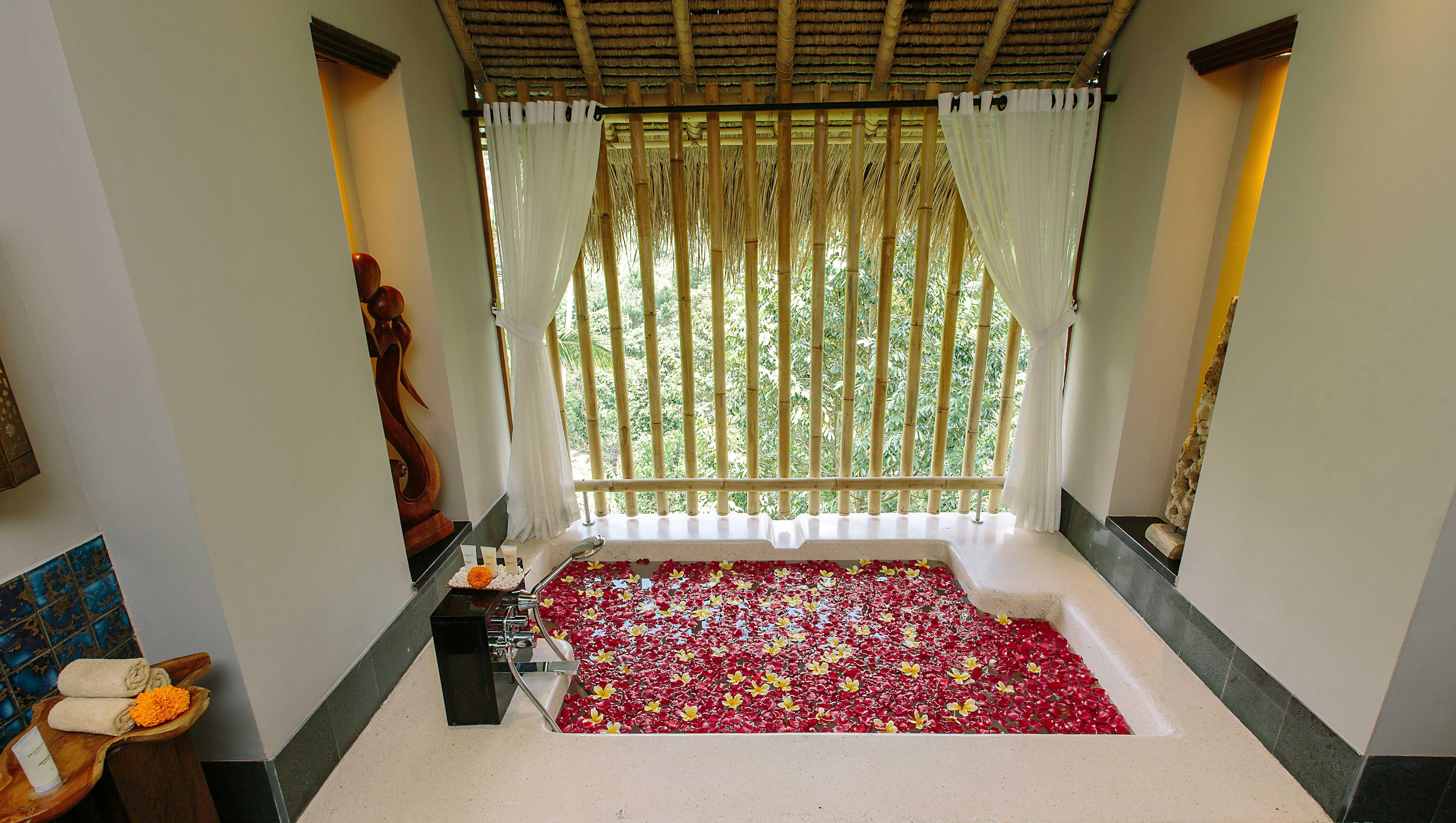 Tejaprana Resort&Spa - CHSE Certified Ubud Exterior foto A spa in Bali, Indonesia