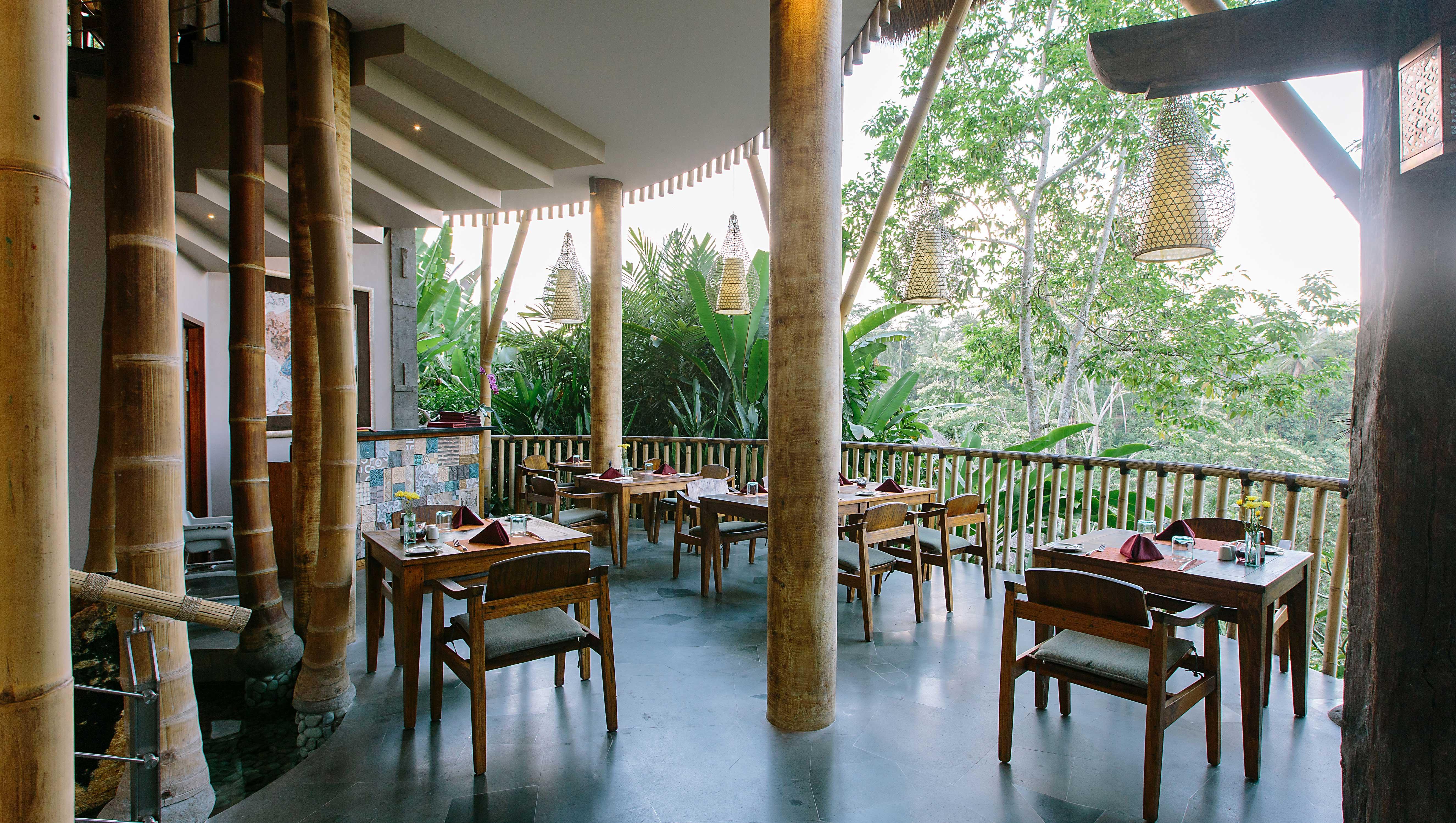 Tejaprana Resort&Spa - CHSE Certified Ubud Exterior foto The restaurant at the resort
