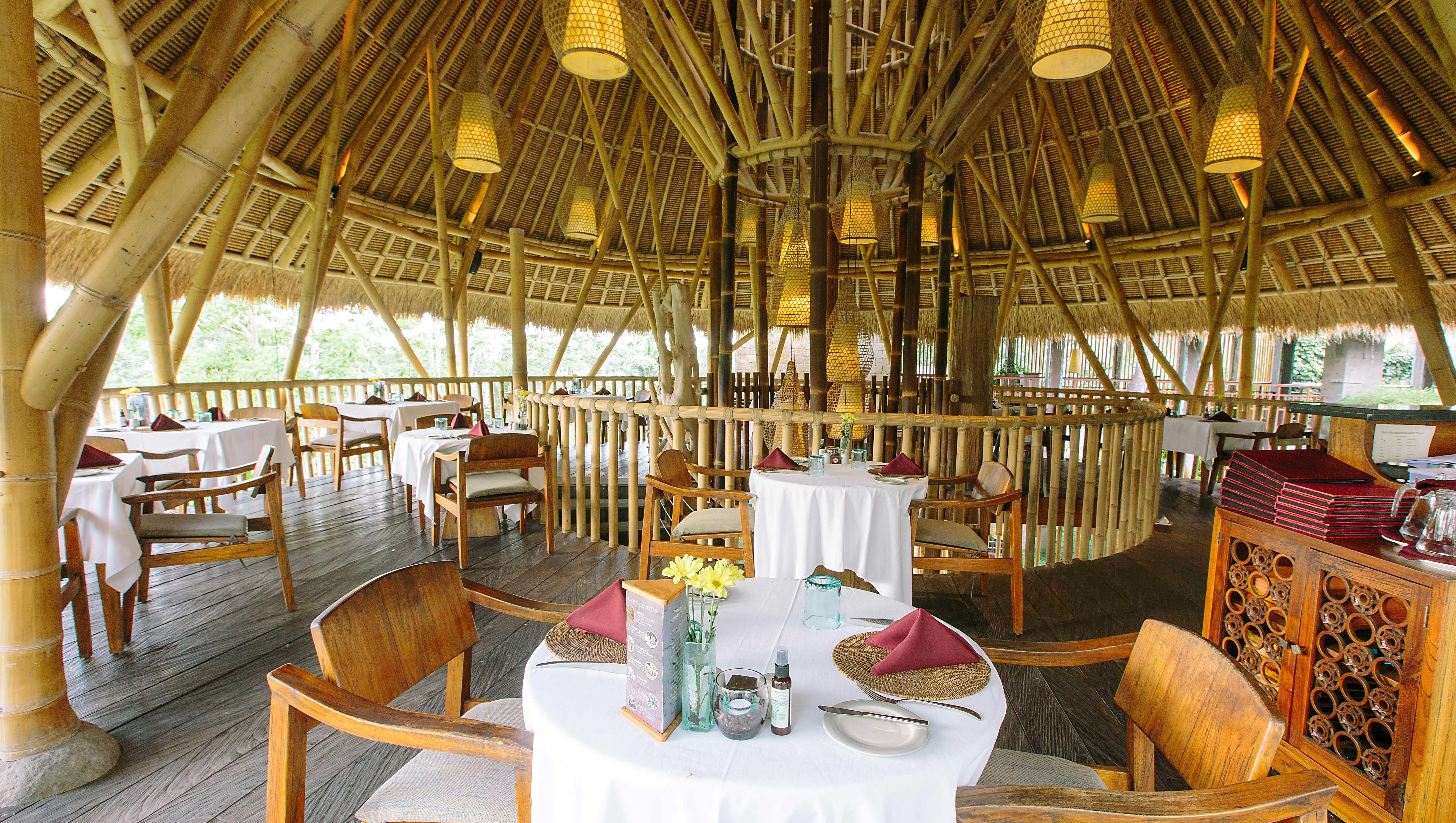 Tejaprana Resort&Spa - CHSE Certified Ubud Exterior foto The restaurant at the resort