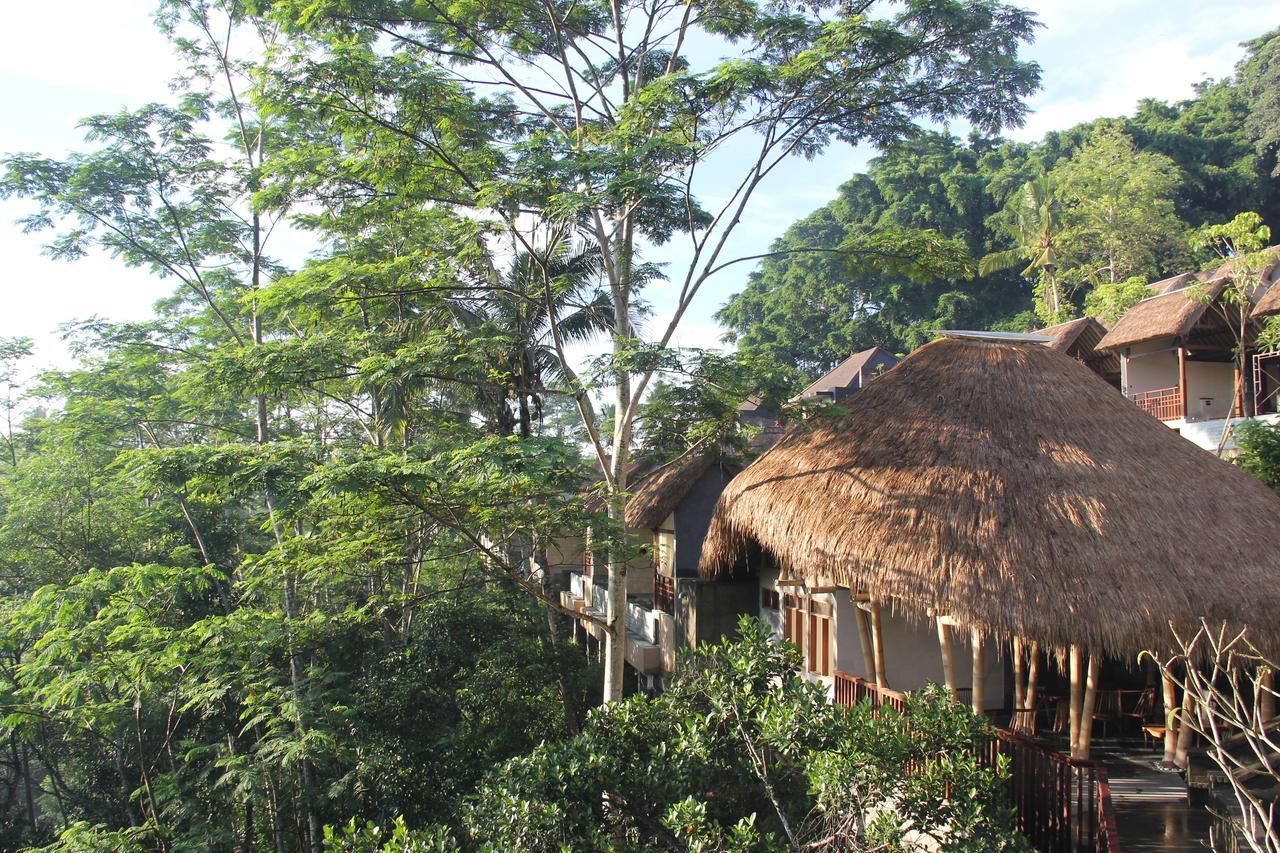 Tejaprana Resort&Spa - CHSE Certified Ubud Exterior foto The resort's bungalows